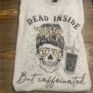 Gray Graphic Tee with Skull and Leopard Print